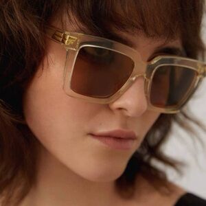 New! Bottega Veneta BV1005S 005 Stylish Tan Sunglasses, Authentic